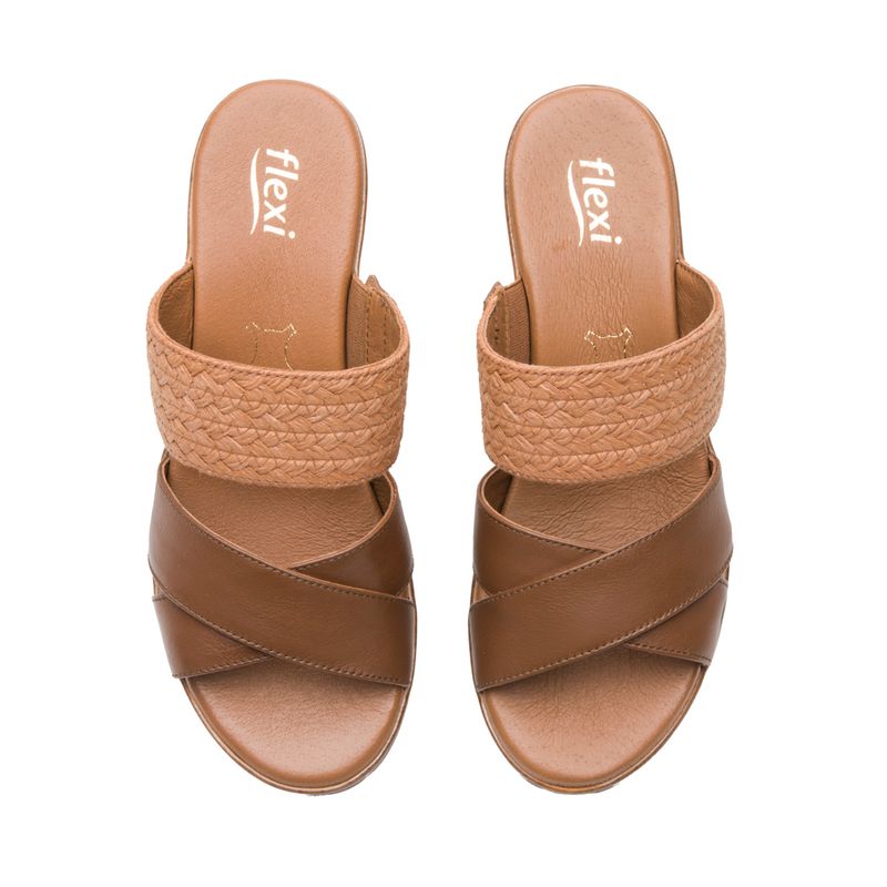 113324_flexi_emily_sandalia_tan_dama_3.jpg